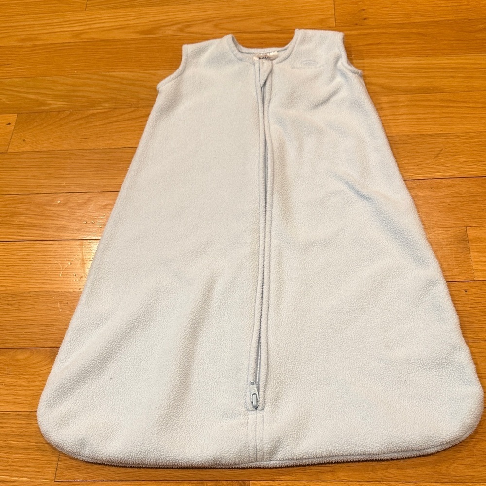 Halo boys sleepsack size small birth -6 months .